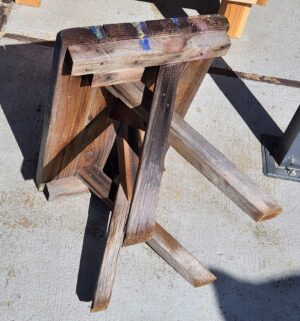 y10- Wooden Bench - Image 3