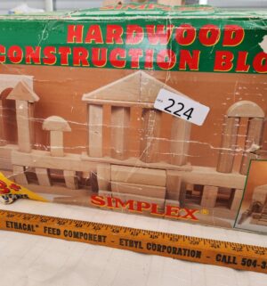 z224- hardwood construction blocks, full/heavy - Image 3