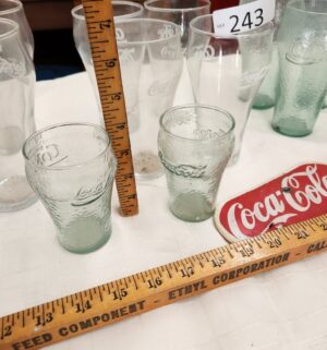 z243- vintage coca cola glasses - Image 3