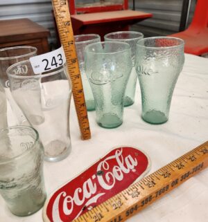 z243- vintage coca cola glasses - Image 4