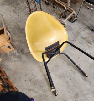 z404- MCM Fiberglass Swivel Chairs. Ball bearings removed. - Image 3