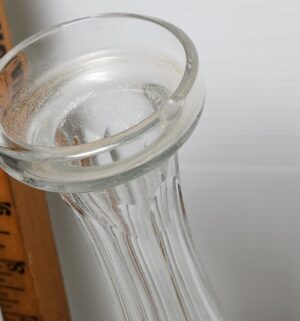 c30- Vintage Glass Decanter. Very Long Stopper - Image 3