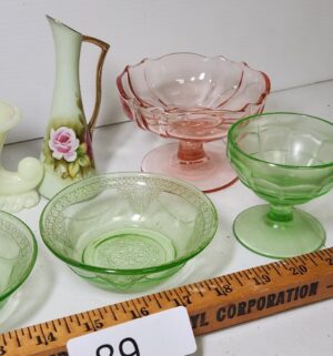 c89- collection of antique glass - Image 3