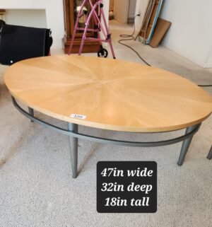 d109- 3 piece coffee table set, great shape - Image 3