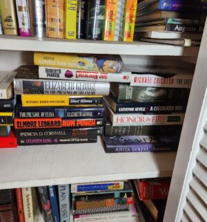 i21- HUGE COLLECTION OF GREAT BOOKS! Buyer to box and load. - Image 8