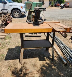 q92- Ryobi 8 1/4 inch Radial Arm Saw. Model RA200. Tested/works - Image 4