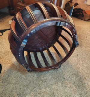 w17- Vintage Round Table. Solid Wood - Image 3