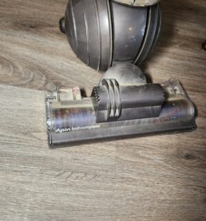 b29- Dyson Ball Complete Vacuum, Tested/works - Image 3