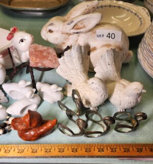 b40- animal figurines - Image 2