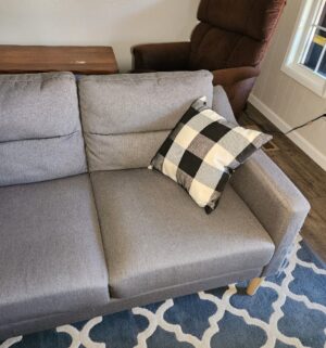 c218- Sofa with chaise lounge - Image 3