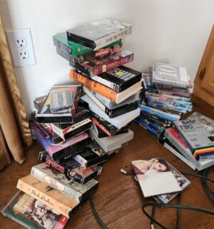 d70- Hardback Books, VHS, DVDs - Image 5