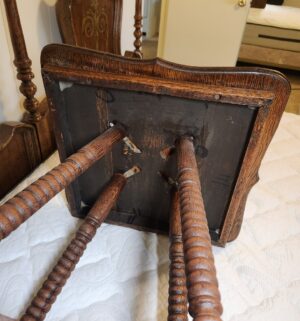 e140- Victorian Tiger oak Side Table - Image 4