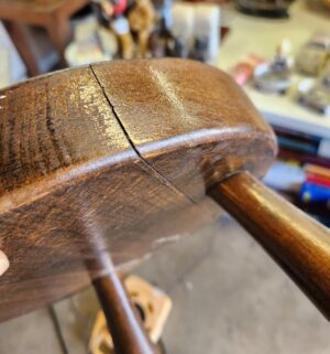 L163- antique milking stool - Image 3