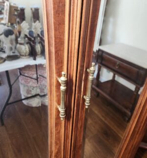 m168- Pulaski Tall Armoire Closet. Immaculate Condition - Image 4