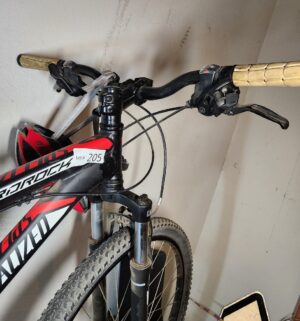 r205- Specialized HardRock Bicycle - Image 5