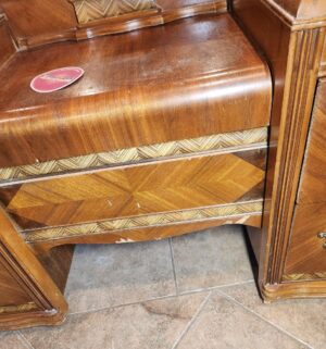 z256- Art Deco Vanity Dresser. AS IS, move carefully - Image 5