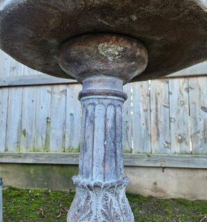 b55- 4 Piece Cement Bird Bath - Image 4