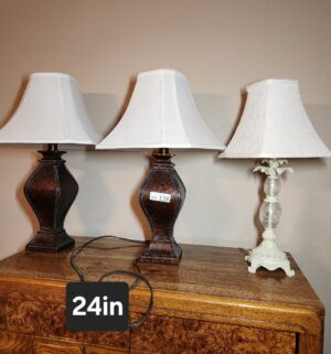 b128- 3 table lamps - Image 1