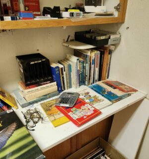 c275- books and misc items - Image 3