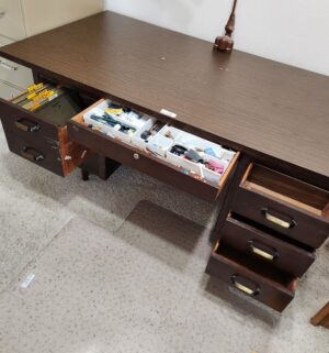d69- Vintage Executive Desk - Image 4