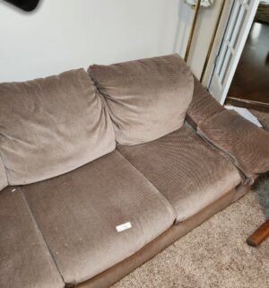 i26-Stratford Long Sofa - Image 3