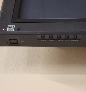 L315- Panasonic 42 inch TV with remote - Image 3