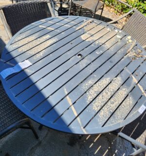 s54- 5pc outdoor patio table w/ chairs - Image 3