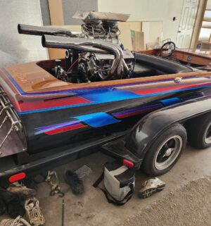 r10- (VIDEO) 1968 Sanger Family Ski Speed Boat. 540 cu. in. 871 Blower. 900HP! Fully Restored - Image 7