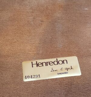 t85- Henredon 404291 End Table - Image 4