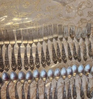 t106- International Sterling Flatware. 60 Pieces. 925 Sterling Silver. 2664 grams - Image 7