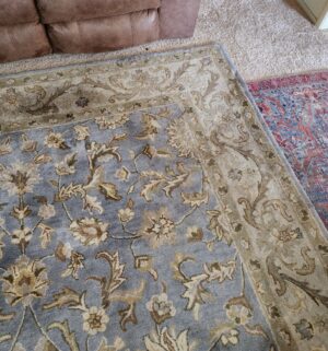 u32- Large Area Rug. 8ft x 10ft - Image 3