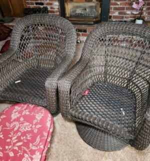 u119- Swivel Patio Chairs - Image 3