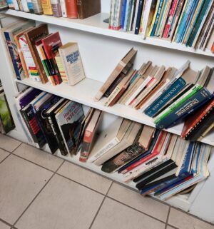 v50- 3 bookcases of books - Image 5