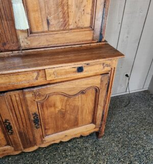 x123- Antique Early 1800s 2 Piece Hutch with key. - Image 3