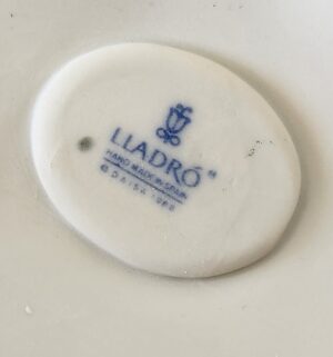 w62- Llardo Clock - Image 3
