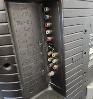w88- 15 inch Sharp TV. Works - Image 3