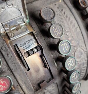 w125- Antique National Brass Cash Register w/ Keys. Still Works. 1911-1912 - Image 4