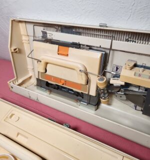 x85- Brother KH840 Knitting Machine - Image 3