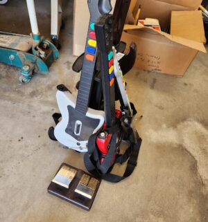 b166- Guitar Hero Guitars and stand for PS2 - Image 3