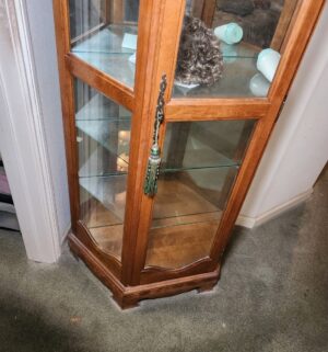 d87- Tall Lighted Curio Cabinet. Great Shape - Image 3