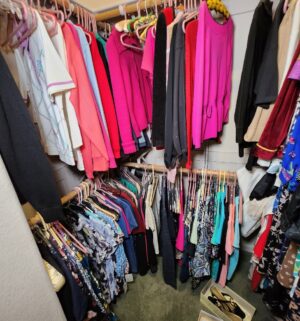 d88- Clothing in master closet - Image 5