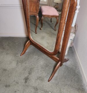 d92- oak frame standing mirror - Image 3