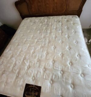 d102- King Mattress Set w/  headboard, frame - Image 3