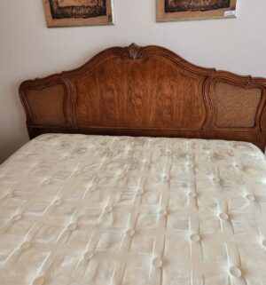 d102- King Mattress Set w/  headboard, frame - Image 4