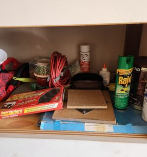 d118- contents of two garage cabinets - Image 5