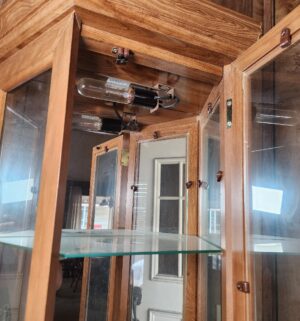 pa4- Lighted Curio Cabinet - Image 3
