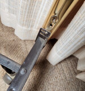 pa54- brass tone headboard, queen frame - Image 3