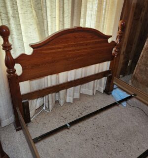 pa64- Kincaid Queen or Full Bed Frame - Image 3