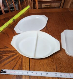 pa91- vintage pyrex dishes - Image 3