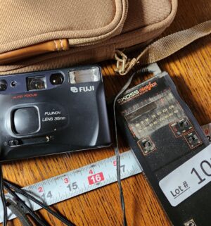 pa101- Kodak Tele-Instamatic 608, Fuji, Koss music box - Image 3